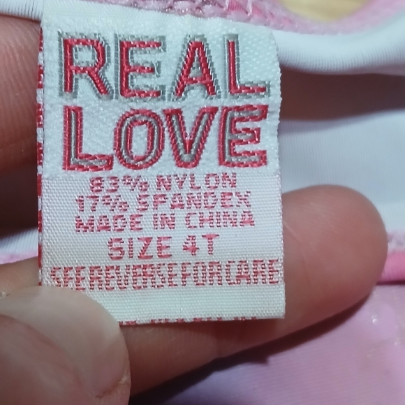 Girls bundle of 2 swimsuits 4T - Picture 4 of 9